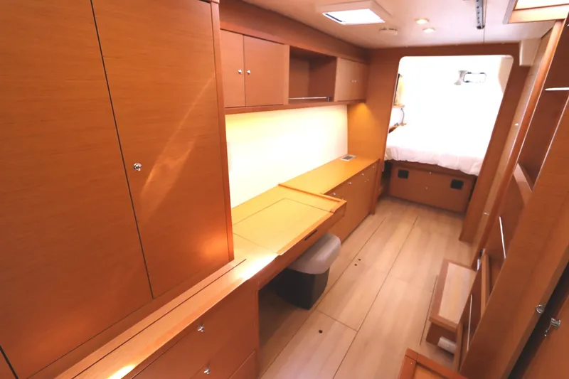 Slide: The Image of Lagoon 450 F 2017 - 82