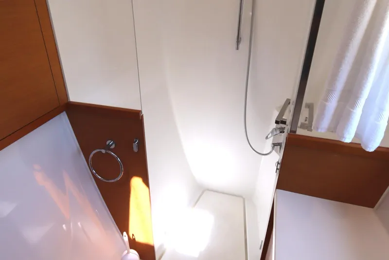 Slide: The Image of Lagoon 450 F 2017 - 93