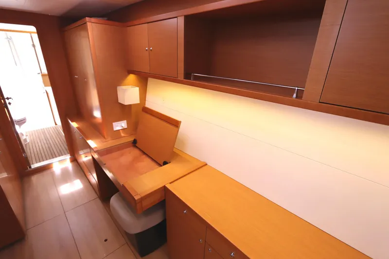 Slide: The Image of Lagoon 450 F 2017 - 96