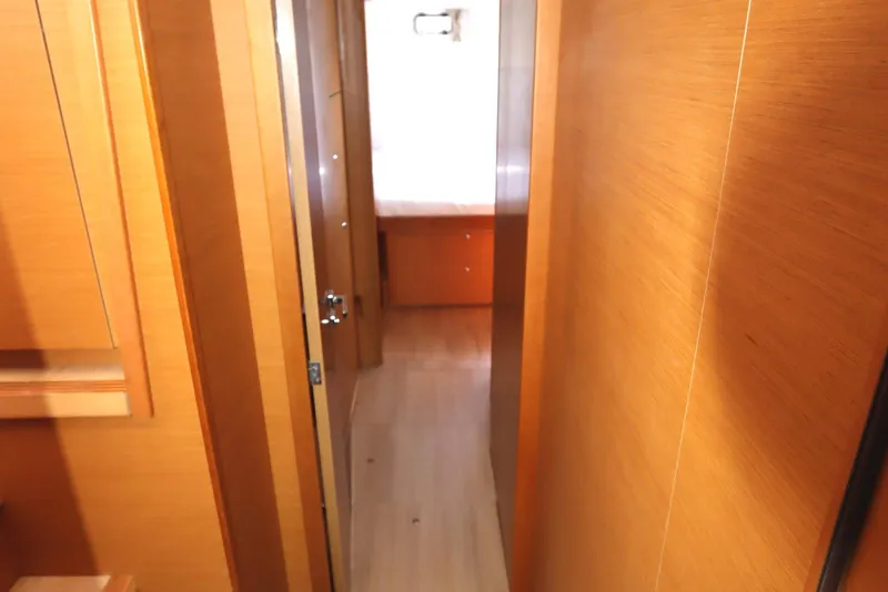 Slide: The Image of Lagoon 450 F 2017 - 99