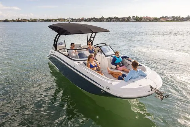 Slide: The Image of Hurricane SunDeck 2600 OB 2025 - 27