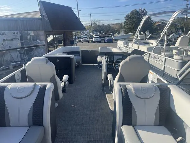 Slide: The Image of Godfrey Monaco 255 SB iMPACT plus 2023 - 5