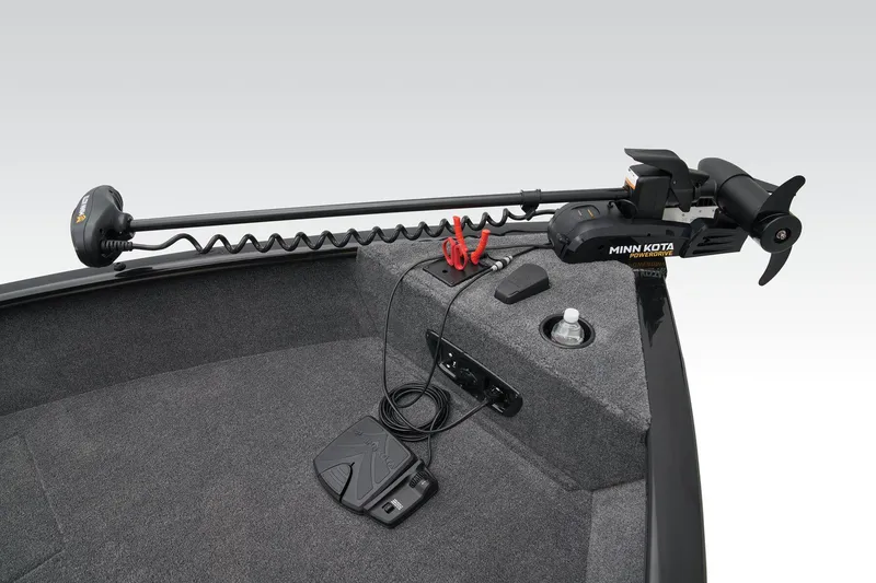 Slide: The Image of Tracker Pro Guide V-175 WT 2025 - 22