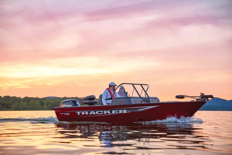 Slide: The Image of Tracker Pro Guide V-16 WT 2025 - 64