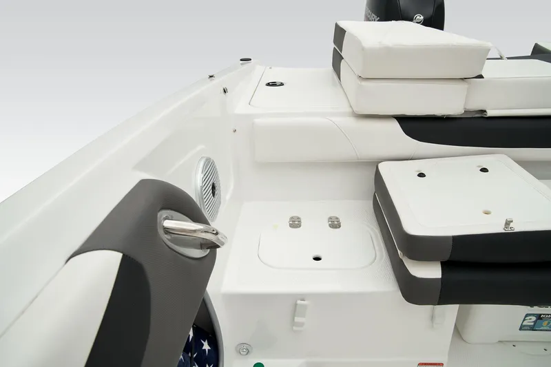 Slide: The Image of Tahoe 200 S 2025 - 58