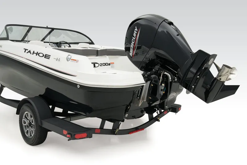 Slide: The Image of Tahoe 200 S 2025 - 73