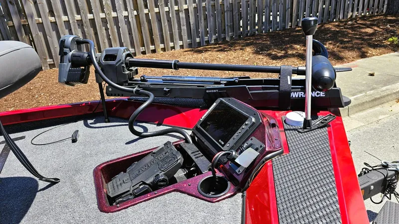 Slide: The Image of 2025 Ranger RT188P boat deck with advanced navigation and fishing equipment. - 9