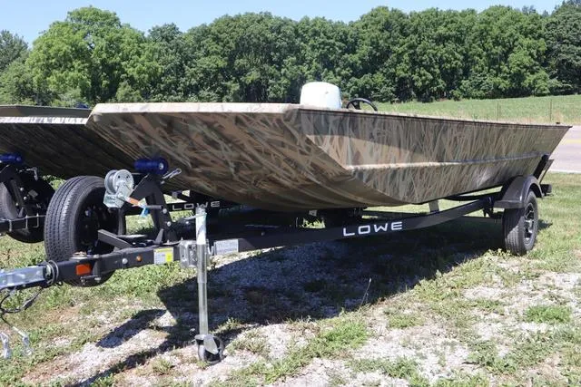 Slide: The Image of Lowe Roughneck 1760 With Add on Console 2025 - 2