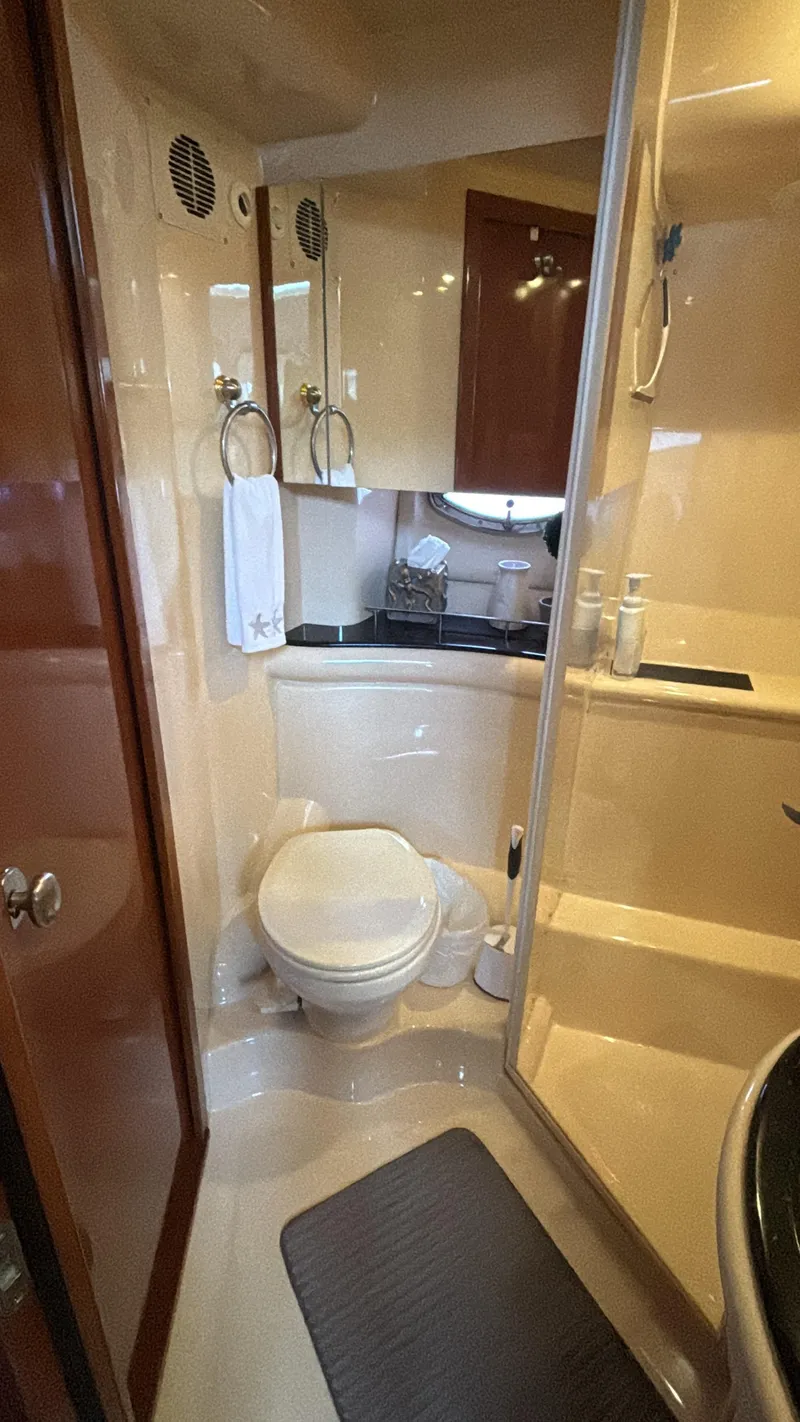 Slide: The Image of Bathroom interior of 2007 Meridian 459 Motoryacht with modern fixtures and shower. - 29