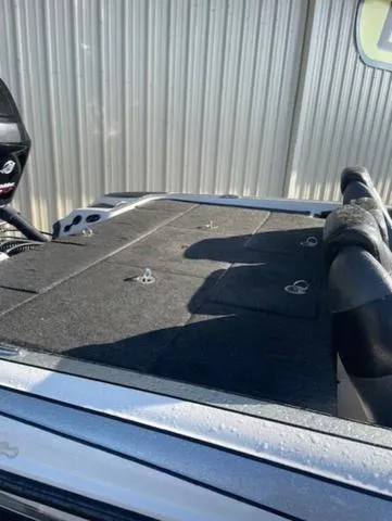 Slide: The Image of Triton 21XS Elite 2011 - 9