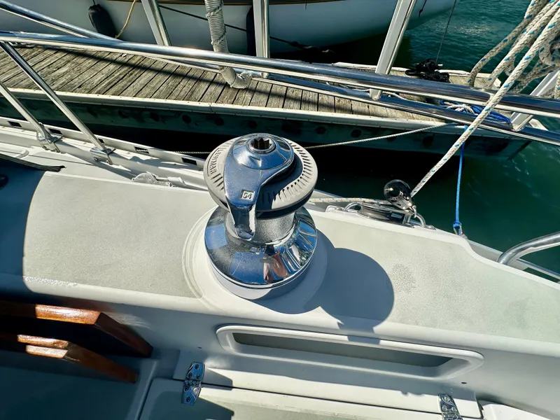 Slide: The Image of Valiant 39 1996 - 61