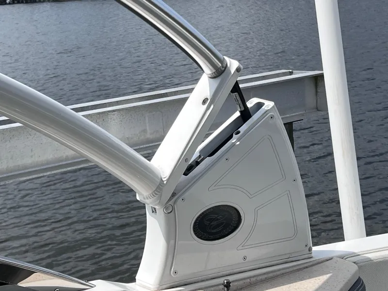 Slide: The Image of 2019 Cobalt 25 SC boat detail, fresh water use, Yamaha 300 engine, 215 hours. - 40
