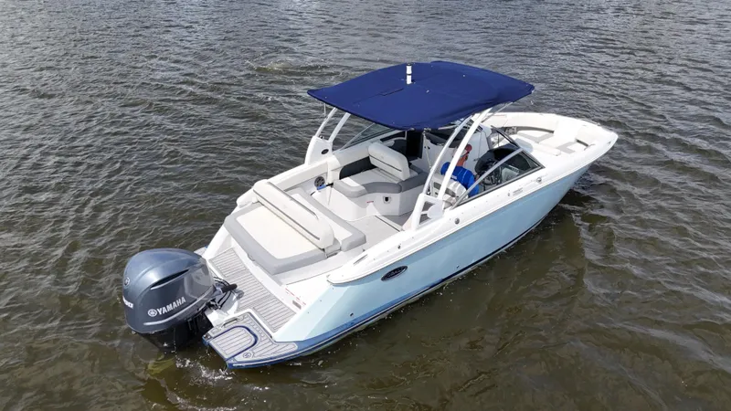 Slide: The Image of 2019 Cobalt 25 SC boat with Yamaha 300 engine on freshwater. - 9