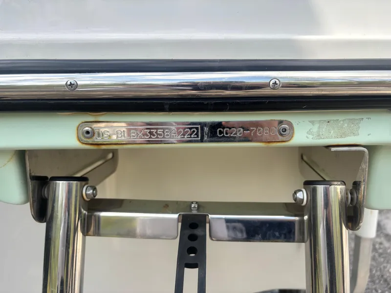 Slide: The Image of 2022 Bayliner Trophy T20CX boat identification plate with serial number. - 44