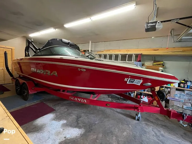 Slide: The Image of 2013 Supra Launch 22V for sale in Murphy, NC - 10
