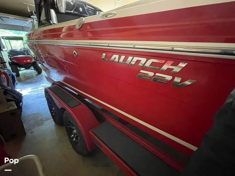Slide: The Image of 2013 Supra Launch 22V for sale in Murphy, NC - 33
