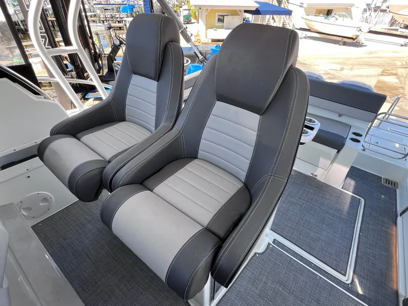 Slide: The Image of 2021 Jeanneau Leader 9.0 WA boat seats, featuring modern design and comfortable upholstery. - 27