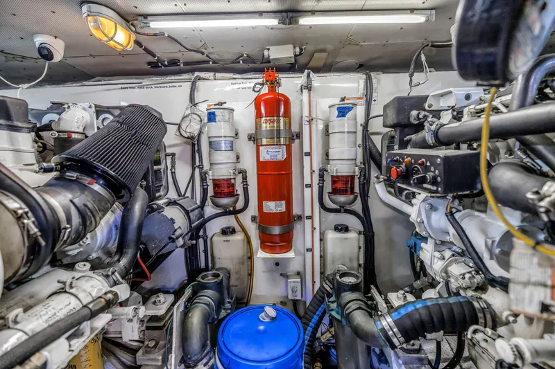 Slide: The Image of Neptunus 62 Flybridge 2007 - 109