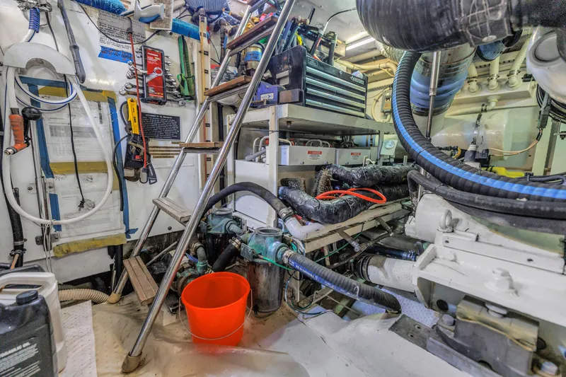 Slide: The Image of Neptunus 62 Flybridge 2007 - 110