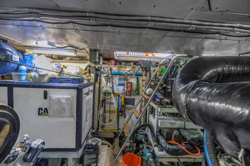 Slide: The Image of Neptunus 62 Flybridge 2007 - 116