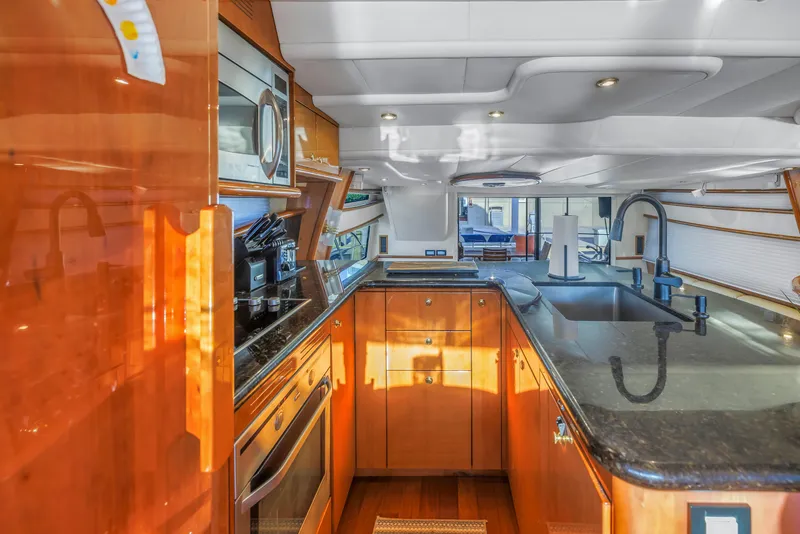 Slide: The Image of Neptunus 62 Flybridge 2007 - 71