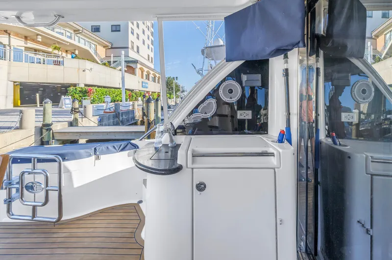 Slide: The Image of Neptunus 62 Flybridge 2007 - 86