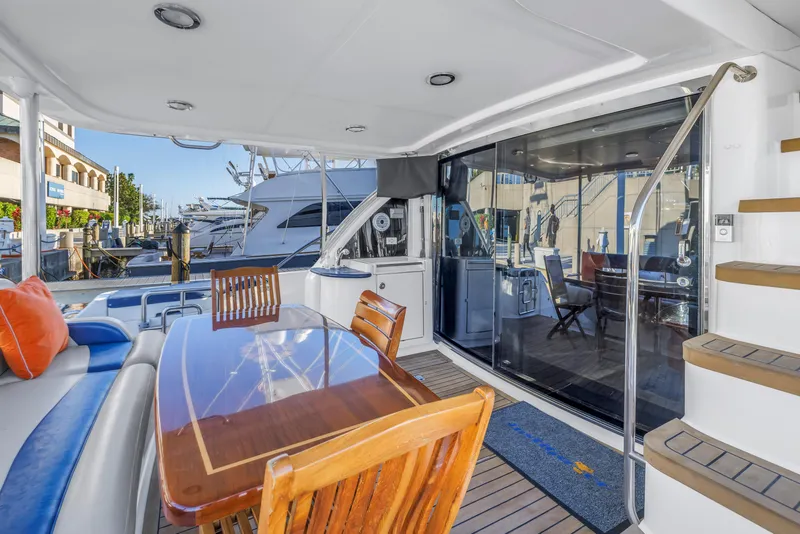 Slide: The Image of Neptunus 62 Flybridge 2007 - 91