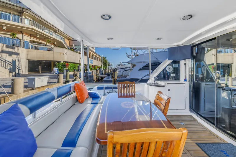 Slide: The Image of Neptunus 62 Flybridge 2007 - 92