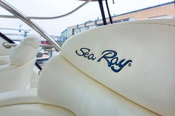 Slide: The Image of Luxurious interior of 2005 Sea Ray 520 Sedan Bridge yacht. - 21