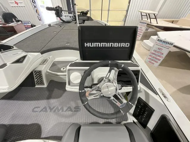 Slide: The Image of Caymas CX 21 PRO 2025 - 16