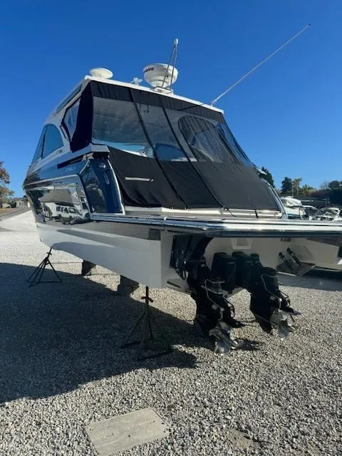 Slide: The Image of 2020 Formula Boats 380 SSC on display, showcasing sleek design and powerful engines. - 7