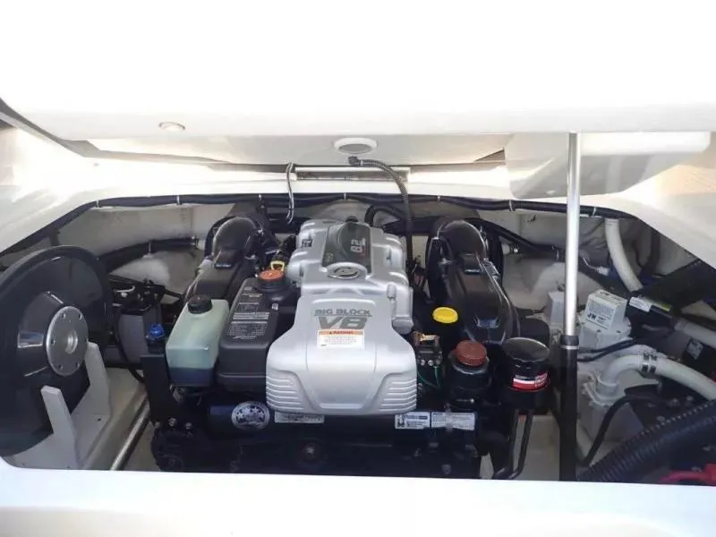 Slide: The Image of 2014 Formula 270 Bowrider engine compartment with a powerful V8 engine. - 16
