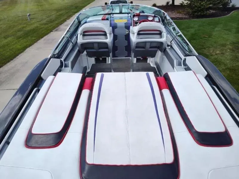 Slide: The Image of 2015 Formula 382 FASTech boat interior with sleek seating and modern design. - 4