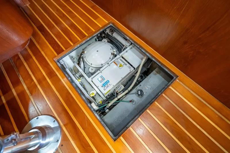 Slide: The Image of Tiara 4200 Open 2006 - 81