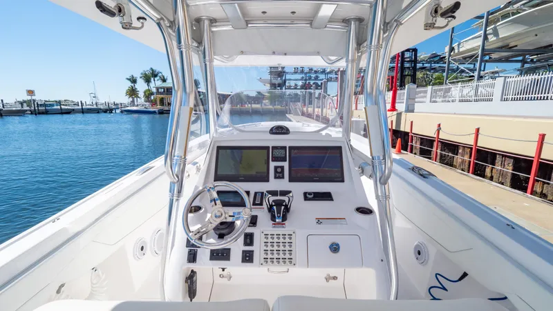 Slide: The Image of Intrepid 375 Nomad FE 2023 - 59