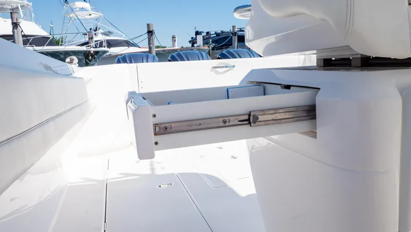 Slide: The Image of Intrepid 375 Nomad FE 2023 - 66