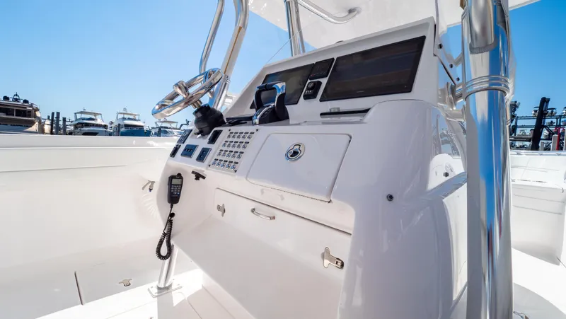 Slide: The Image of Intrepid 375 Nomad FE 2023 - 73