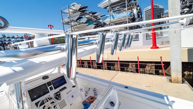 Slide: The Image of Intrepid 375 Nomad FE 2023 - 76