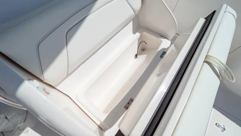 Slide: The Image of Intrepid 375 Nomad FE 2023 - 89