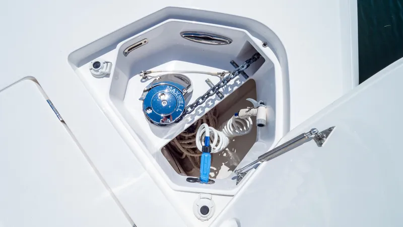 Slide: The Image of Intrepid 375 Nomad FE 2023 - 92