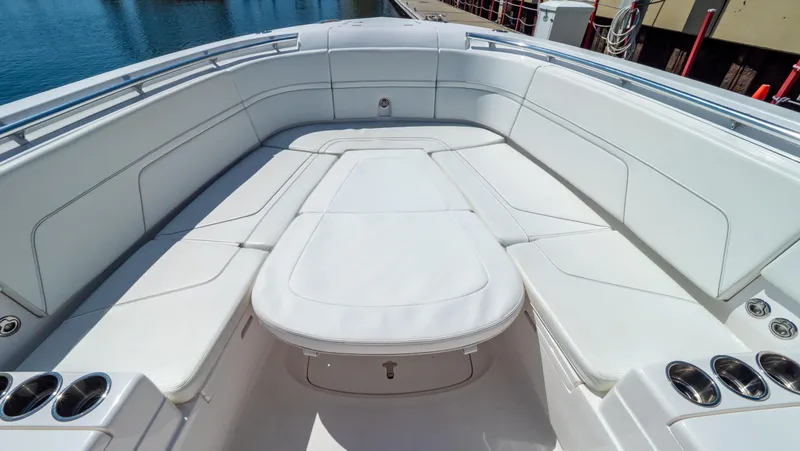 Slide: The Image of Intrepid 375 Nomad FE 2023 - 93