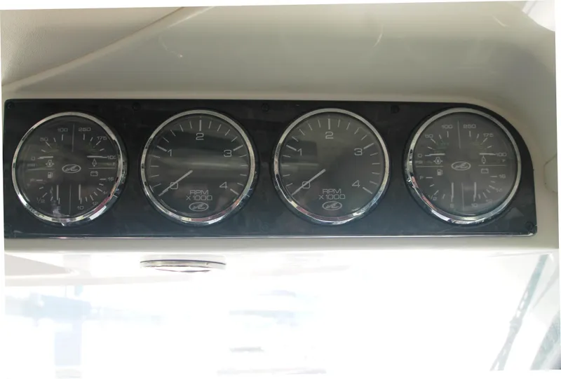 Slide: The Image of Sea Ray 470 Sundancer 2011 - 58