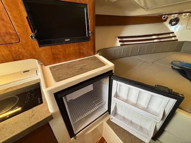 Slide: The Image of Grady-White Express 330 2014 - 20