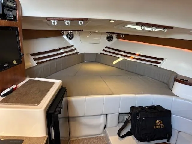 Slide: The Image of Grady-White Express 330 2014 - 22