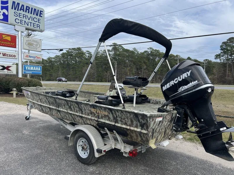 Slide: The Image of Triton 1860 SC 2007 - 2