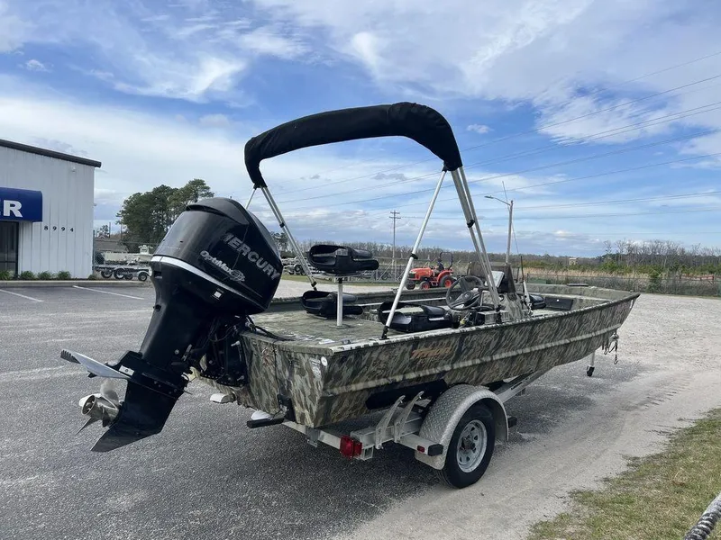 Slide: The Image of Triton 1860 SC 2007 - 5