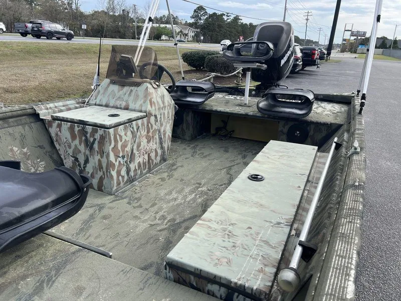 Slide: The Image of Triton 1860 SC 2007 - 8