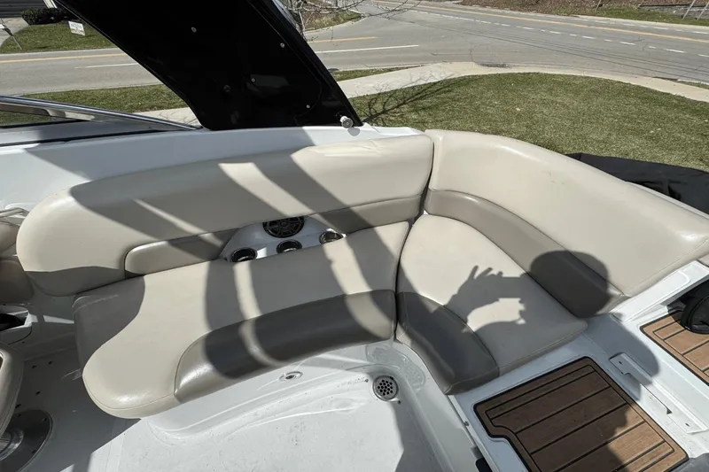 Slide: The Image of Crownline Boats 255SS 2013 - 43