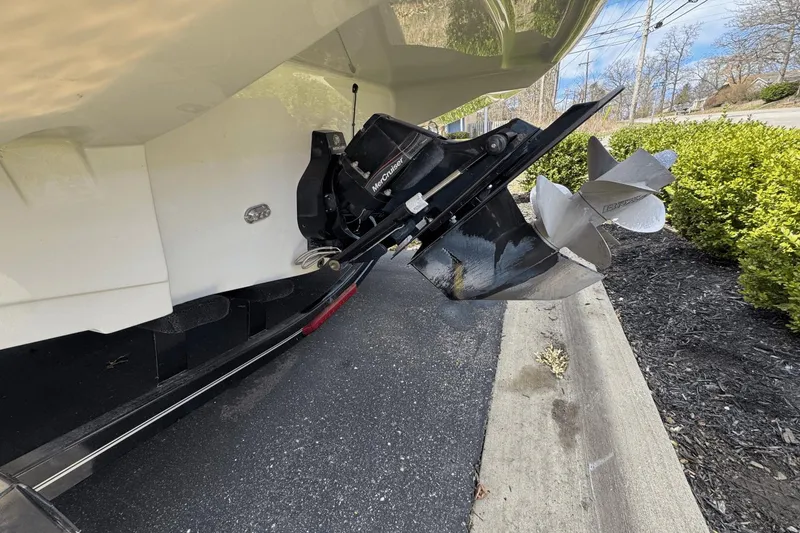 Slide: The Image of Crownline Boats 255SS 2013 - 56