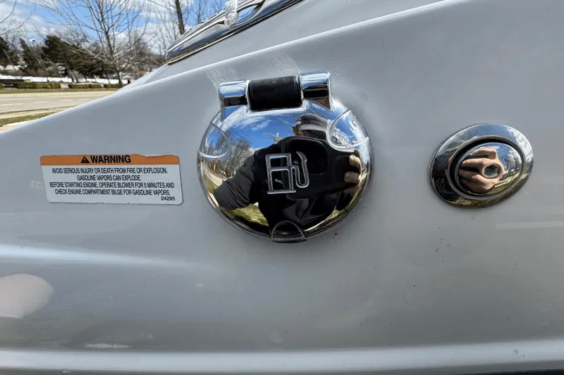 Slide: The Image of Crownline Boats 255SS 2013 - 57